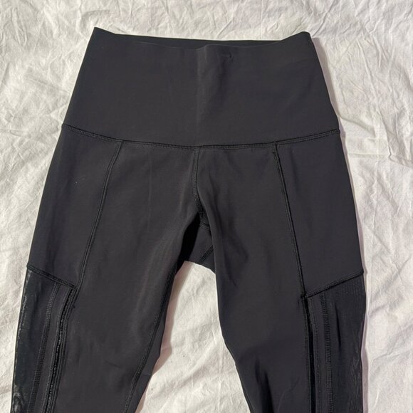 Like New Lululemon Hot To Street Crop Leggings Black Luxtreme Yoga Pants Mesh 4 - Picture 3 of 11